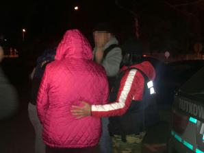 [VIDEO] PILNE! Szczęśliwy finał poszukiwań 15-letniej Marty Makowskiej. Dzięki działaniom Biura Rutkowski dziewczyna w asyście agentów wróciła do domu