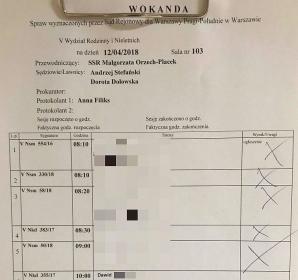 [VIDEO]: Zasztyletowana nauczycielka, noże w warszawskiej szkole, potwierdzone groźby zabicia 10-letniej dziewczynki! Ale dziś sędzia Małgorzata Orzech-Placek ukarała, skierowanego przez Policję do osądzenia, grożącego śmiercią ucznia - UPOMNIENIEM!!!