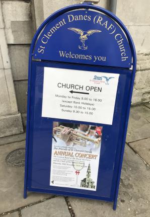 [VIDEO] Słowo, Historyczne Kroniki oraz Pieśni na Pierwszą Niedzielę Adwentu z kościoła pilotów RAF i polskich lotników w Londynie