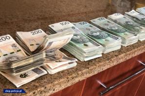 [VIDEO]  Potężne uderzenie w nielegalny rynek broni – 63 osoby podejrzane i zlikwidowane „arsenały”. Nielegalny towar był przemycany do Polski z Europy Zachodniej oraz Czech 