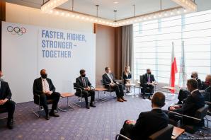 [VIDEO] Tokio. Spotkanie Prezydenta Dudy z Przewodniczącym MKOl