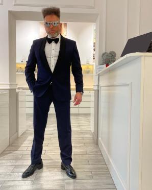 Adrian L. z Jasła oszukał salon samochodowy i odebrał sportowe Audi RS5 o wartości 300 000 zł nie płacąc za nie. Do akcji wkracza Krzysztof Rutkowski!