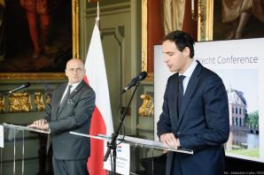 Minister Zbigniew Rau uczestniczył w Konferencji Utrechckiej. Rozmowy dotyczyły w szczególności rosyjskiej inwazji na Ukrainę