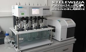 [VIDEO] Polacy opracowali nośnik, dzięki któremu więcej leków będzie można podawać przez skórę. Za kilka lat na rynku mogą się pojawić maści albo plastry na raka