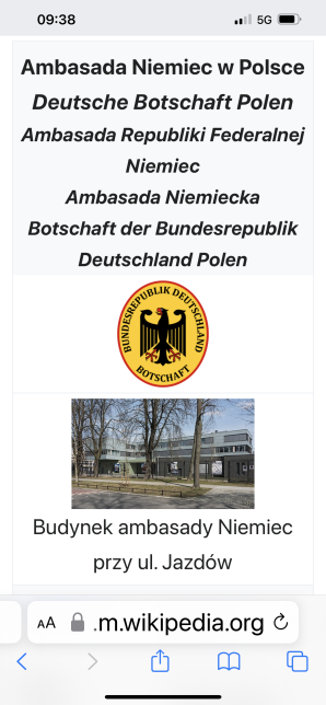 [VIDEO] Polski student Oskar Gwizdała za kratami niemieckiego aresztu we Freiburgu. A jego szef-przestępca nie! Demonstracja z udziałem rodzin innych uwięzionych tam Polaków w piątek o godz. 11:00 przed Ambasadą Niemiec w Warszawie!