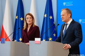 [VIDEO] W Kancelarii Prezesa Rady Ministrów, Premier Donald Tusk spotkał się z Przewodniczącą Parlamentu Europejskiego Robertą Metsolą. Musimy zadbać o bezpieczeństwo żywnościowe całej Unii Europejskiej
