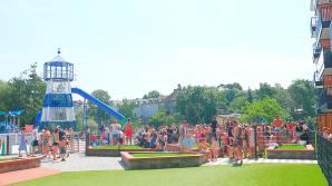 [VIDEO] Sebastian Wątroba: Uwielbiamy wakacje nad Bałtykiem. Aby spędzić je pod palmami, wcale nie musimy wyjeżdżać do ciepłych krajów, wystarczy przyjechać do Międzyzdrojów