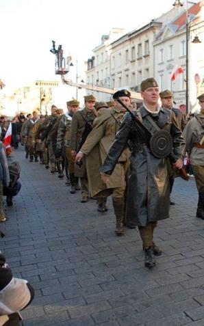 Warszawa: Zgromadzenia i Bieg Niepodległości