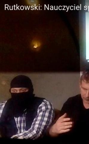 [VIDEO] Rutkowski: Czy nauczyciel został wrobiony w krwawe uderzenie nożem? Czy może jest to mistyfikacja, która ma na celu wyłudzenie odszkodowania od rodziny anglisty? Czy sąd dostrzeże skandaliczne zaniedbania policji i prokuratury?