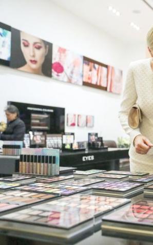 Meksyk: Pani Prezydentowa wspiera polskich przedsiębiorców. Odwiedziła polski salon firmowy Inglot 