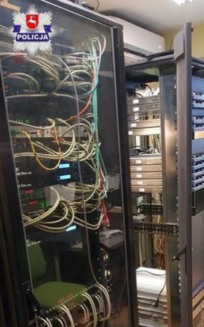 [VIDEO] KWP: Cios w piracki serwis streamingowy