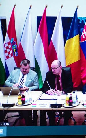 Konferencja ministerialna Forum Salzburg. Państwami członkowskimi Forum Salzburg są obecnie: Austria, Polska, Czechy, Słowacja, Węgry, Bułgaria, Rumunia, Chorwacja i Słowenia. Do grona Grupy Przyjaciół Forum Salzburg należą kraje Bałkanów Zachodnich 