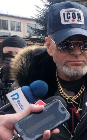 [VIDEO] Fabryka biopaliw w Lesznie pod ochroną. Briefing Rutkowskiego