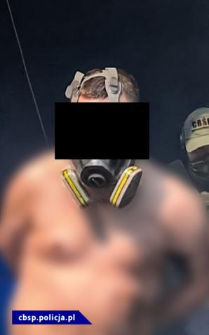 [VIDEO] CBŚP zlikwidowało jedną z największych w Polsce fabryk narkotyków syntetycznych