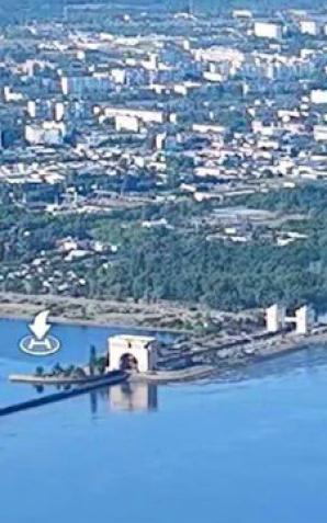 Ukraiński prezydent nazwał aktem terroryzmu wysadzenie zapory Kachowskiej Elektrowni Wodnej