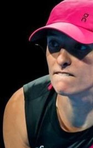 WTA Dubaj: Iga Świątek z trudem pokonała Amerykankę 6:4, 6:4! Już Polka zmierzy się z Ukrainką Eliną Switoliną!