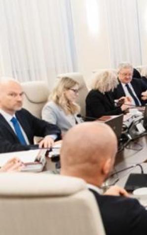 Polska w obliczu napiętej sytuacji na Bliskim Wschodzie: Priorytetem jest budowa 