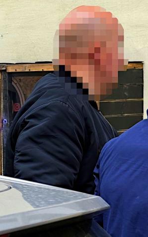 [VIDEO] Śląscy policjanci z wydziału do walki z przestępczością gospodarczą katowickiej komendy wojewódzkiej zatrzymali członków zorganizowanej grupy przestępczej zajmującej się oszustwami „nigeryjskimi