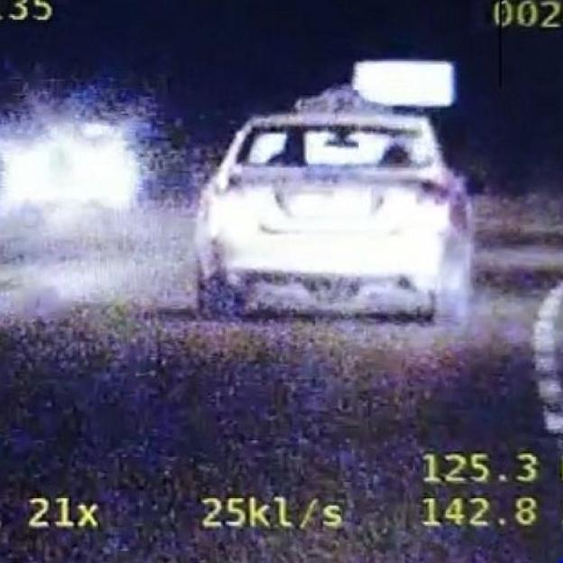 Taksówkarz pędził przez miasto ponad 120 km/h - zatrzymali go policjanci grupy SPEED