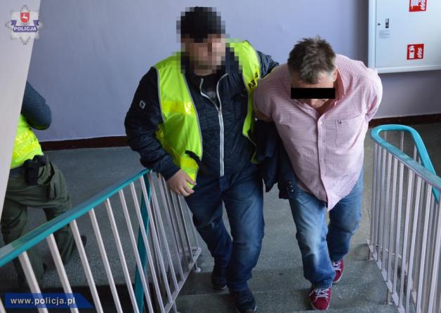 Porwali i przetrzymywali dwóch mężczyzn