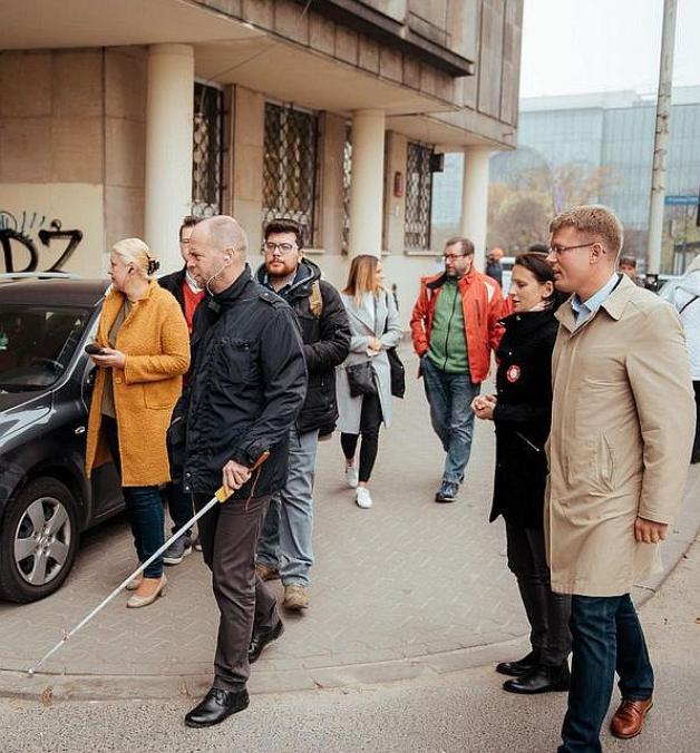 Totupointy pomogą niewidomym i niedowidzącym w poruszaniu się po Łodzi