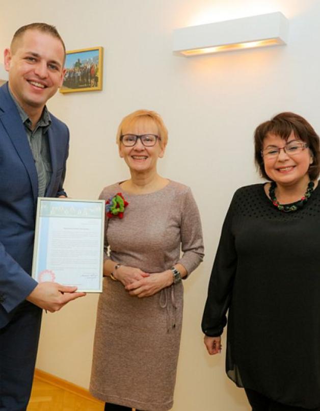 Zielona Góra: Regionalne Centrum Animacji Kultury o organizacji Międzynarodowego Festiwalu Folkloru Oblicza Tradycji