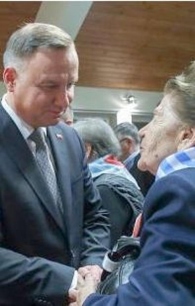 Spotkanie Pary Prezydenckiej z ocalałymi więźniami obozu zagłady