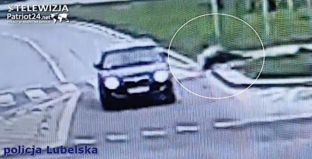 [VIDEO] Potrącił rowerzystę i uciekł. Ustalili go i zatrzymali policjanci