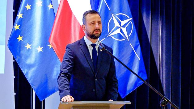 [VIDEO] Szef MON  uczestniczył w posiedzeniu Rady ds.  Wojskowej Służby Kobiet. Kobiety w armii. To już ponad 17 tysięcy żołnierzy zawodowych